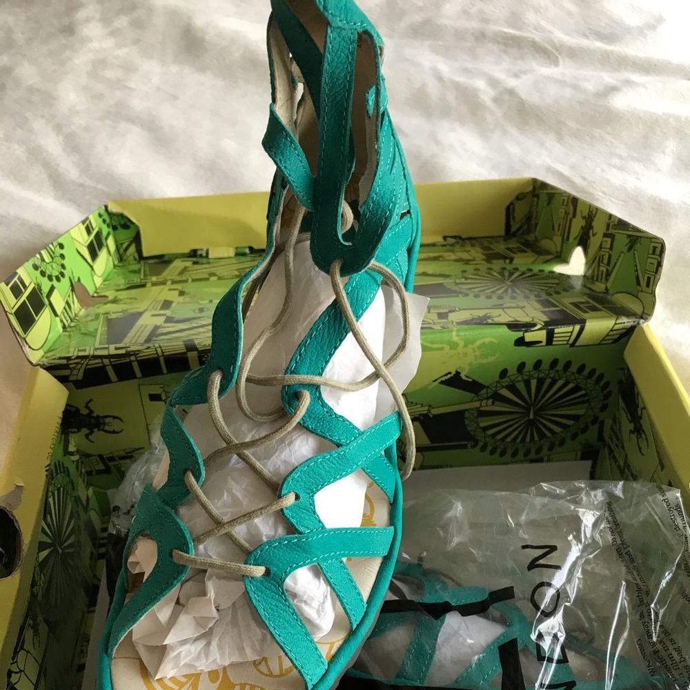 Fly London Wedge